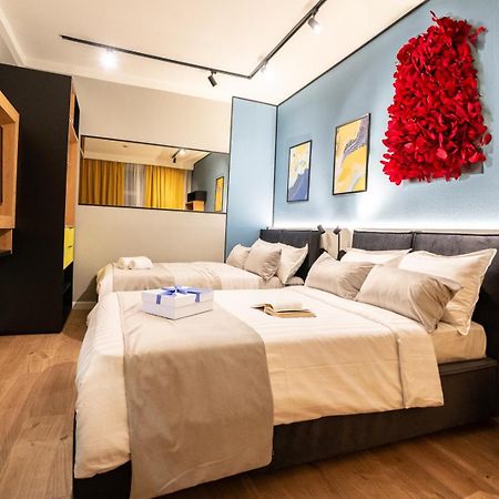Emil Balaban Luxury Apart-Hotel Boekarest Buitenkant foto